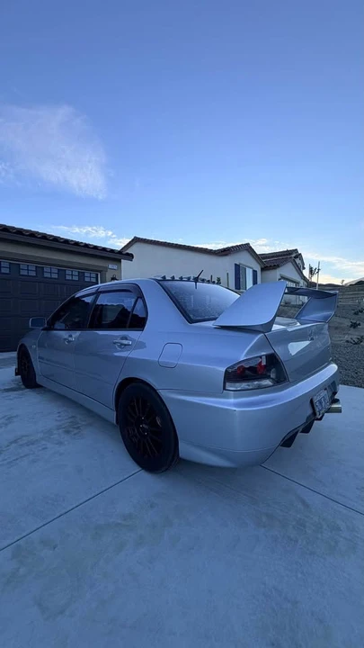 2006 Mitsubishi Lancer Evolution IX 8th Gen - Image 5 of 8