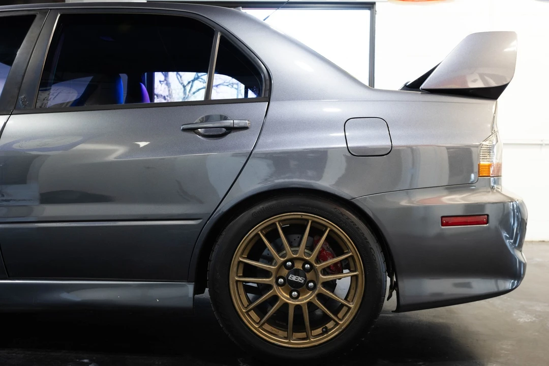 2006 Mitsubishi Lancer Evolution IX 8th Gen - Image 8 of 12