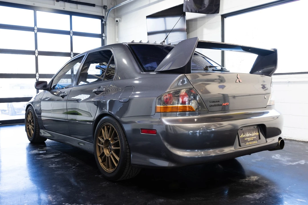 2006 Mitsubishi Lancer Evolution IX 8th Gen - Image 9 of 12