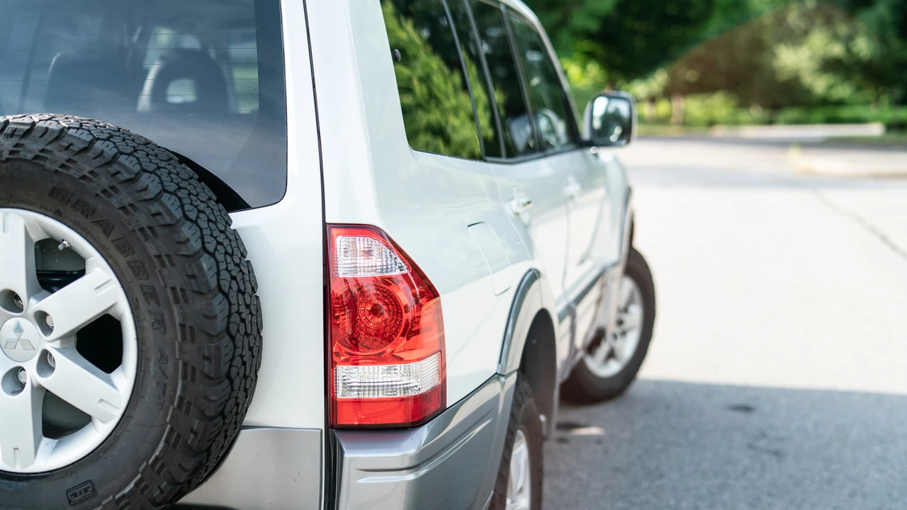 2006 Mitsubishi Pajero/Montero 3rd Gen - Image 22 of 31