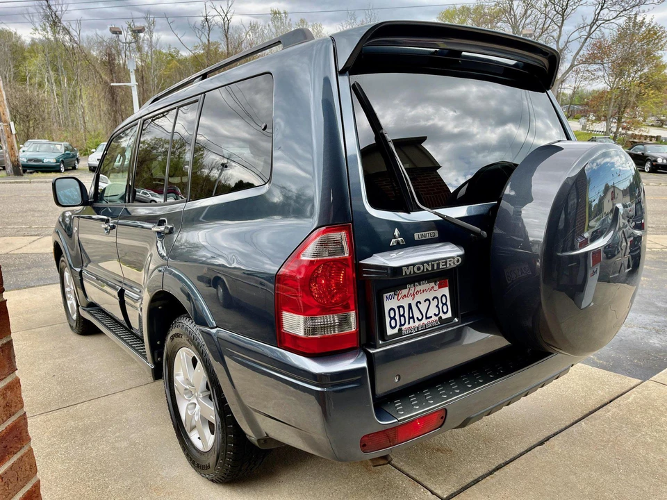 2006 Mitsubishi Pajero/Montero 3rd Gen - Image 12 of 31