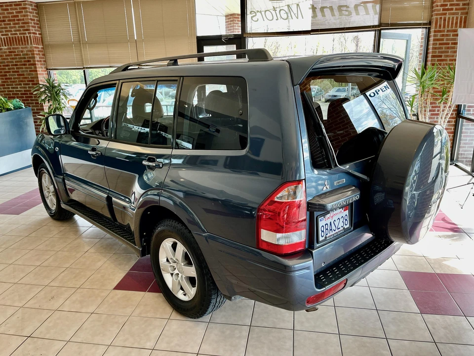 2006 Mitsubishi Pajero/Montero 3rd Gen - Image 11 of 31