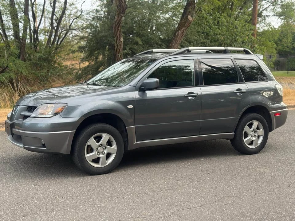 2006 Mitsubishi Outlander - Image 5 of 12