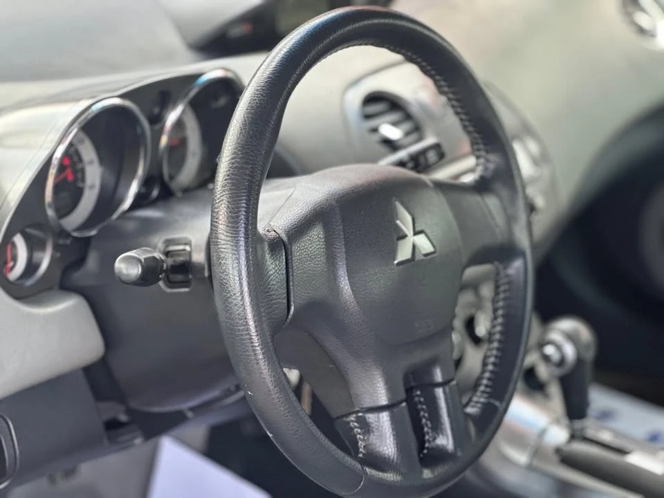 2006 Mitsubishi Eclipse 3rd Gen - Image 11 of 15