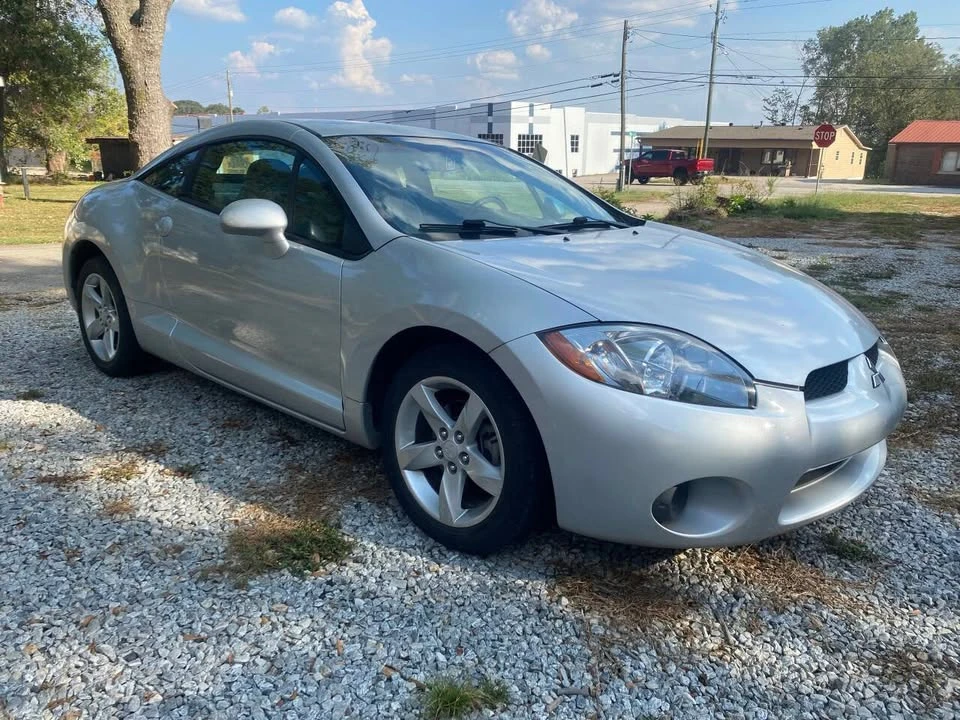 2006 Mitsubishi Eclipse 4th Gen - Image 2 of 12
