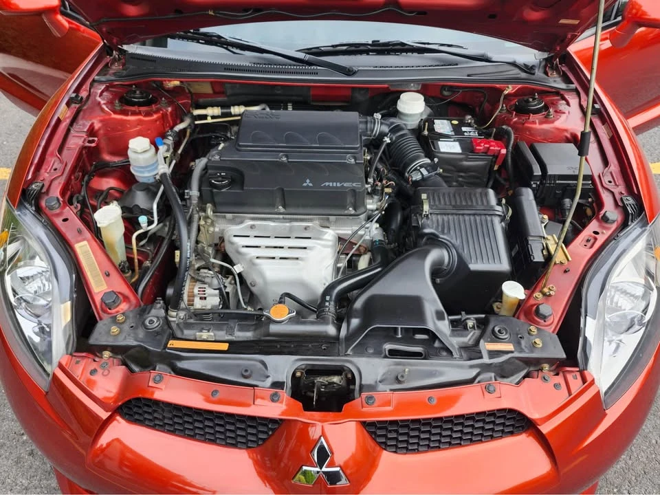 2006 Mitsubishi Eclipse 3rd Gen - Image 7 of 9