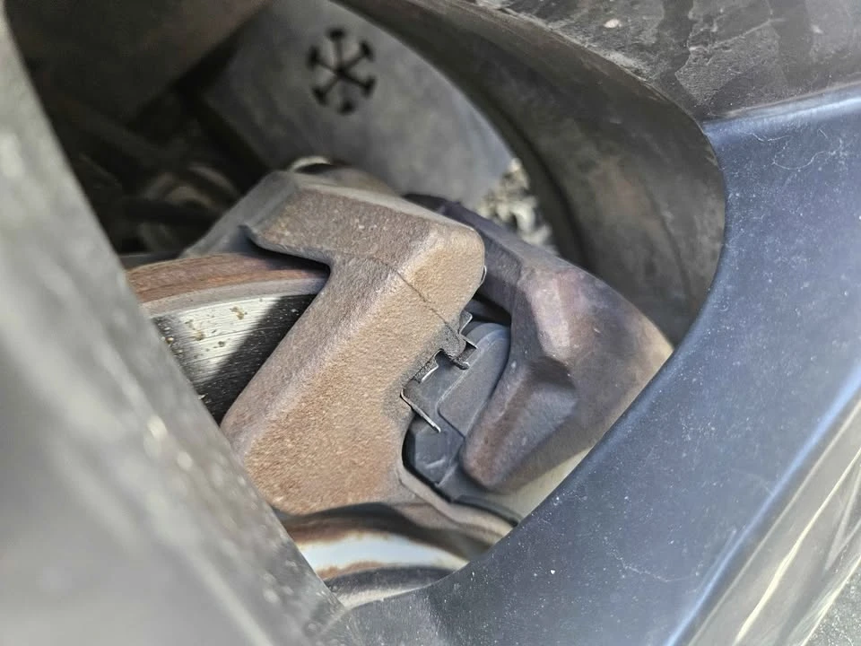2006 Mitsubishi Eclipse 4th Gen - Image 10 of 16
