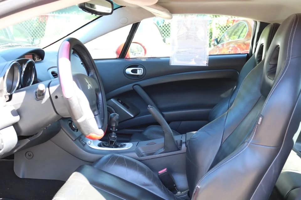 2006 Mitsubishi Eclipse 4th Gen - Image 9 of 12