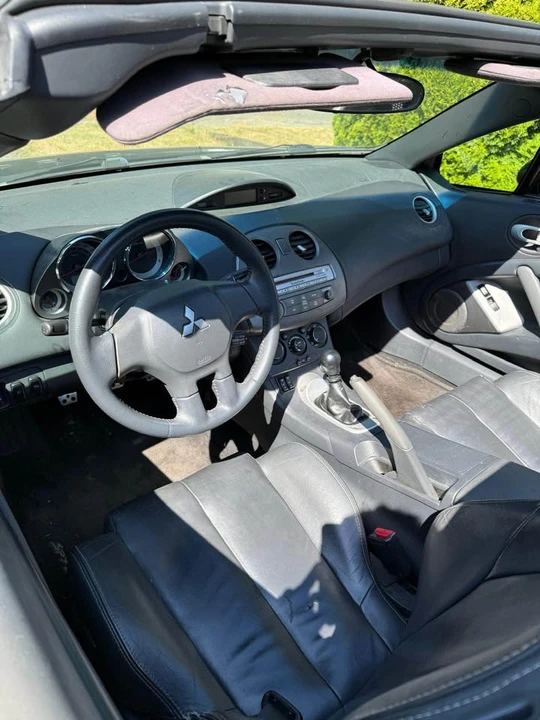 2006 Mitsubishi Eclipse 4th Gen - Image 14 of 17