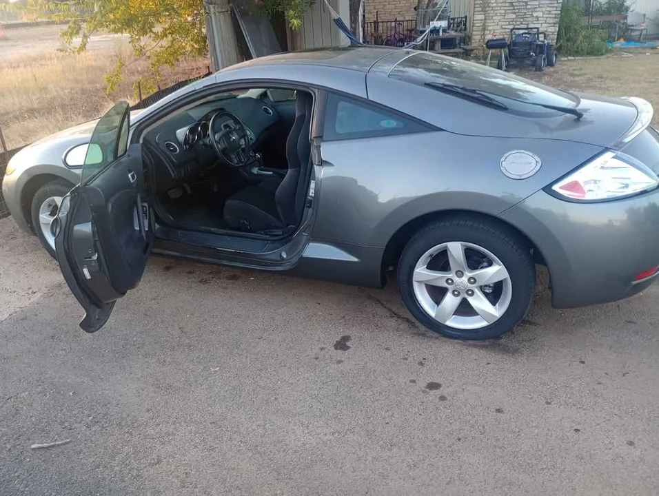 2006 Mitsubishi Eclipse 3rd Gen - Image 3 of 9