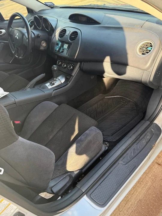 2006 Mitsubishi Eclipse 4th Gen - Image 8 of 11