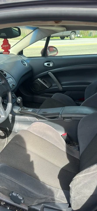 2006 Mitsubishi Eclipse 4th Gen - Image 4 of 4