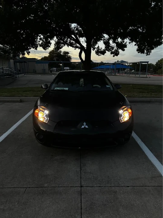 2006 Mitsubishi Eclipse 3rd Gen - Image 2 of 5