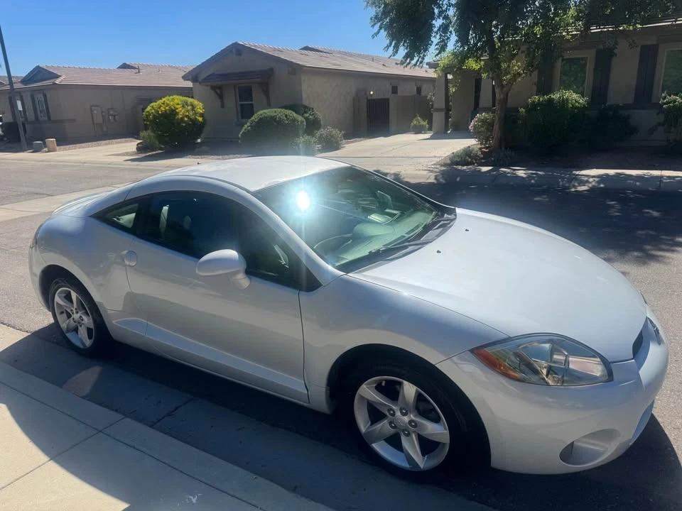 2006 Mitsubishi Eclipse 3rd Gen - Image 5 of 11