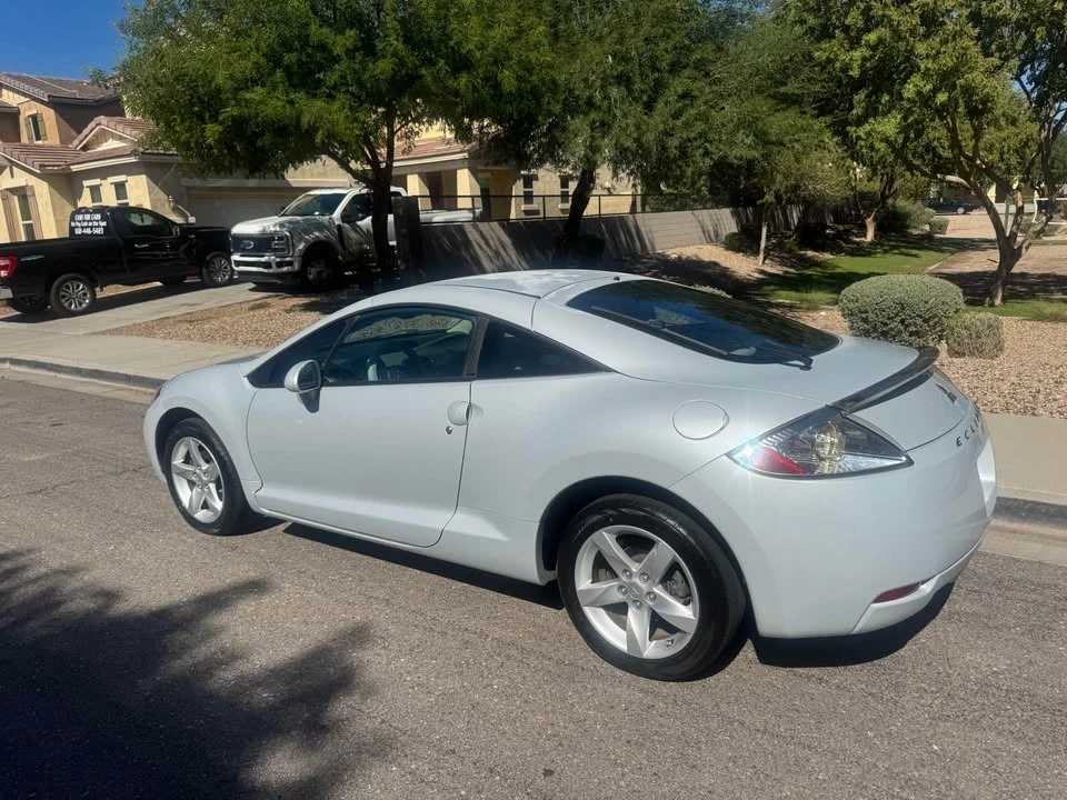 2006 Mitsubishi Eclipse 3rd Gen - Image 3 of 11