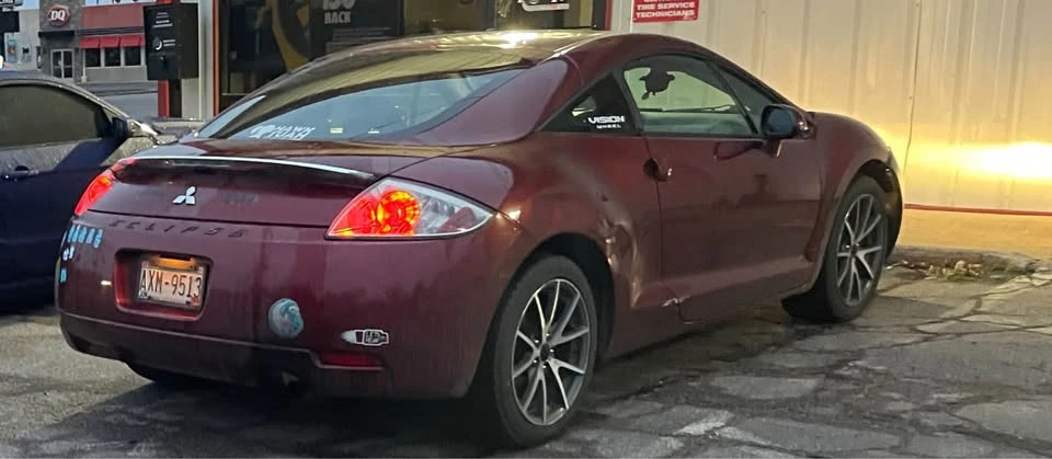 2006 Mitsubishi Eclipse 3rd Gen - Image 2 of 3