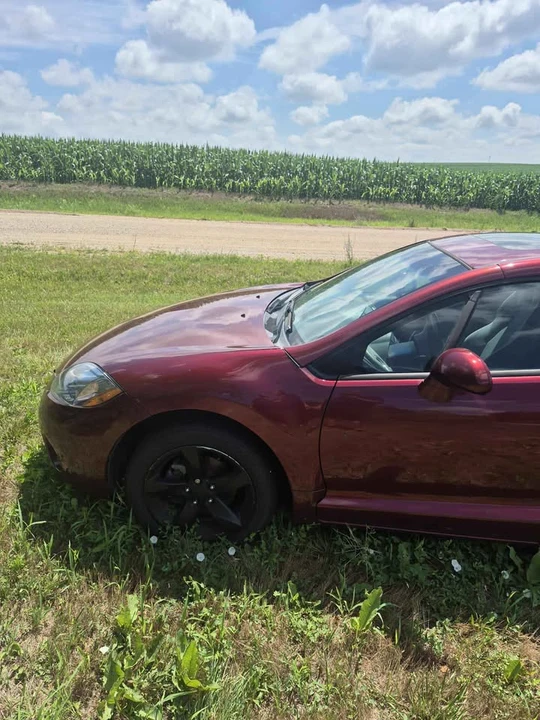 2006 Mitsubishi Eclipse 4th Gen - Image 2 of 7