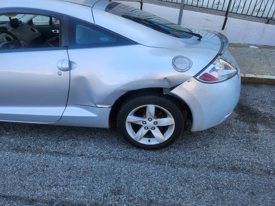 2006 Mitsubishi Eclipse 3rd Gen - Image 3 of 7