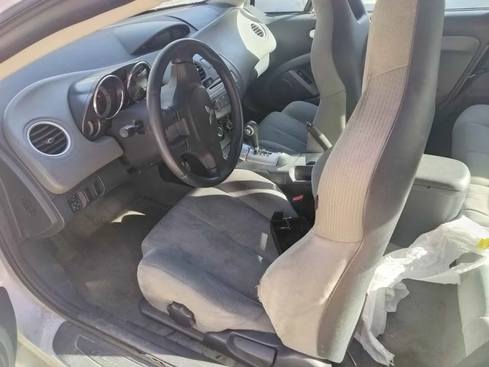 2006 Mitsubishi Eclipse 4th Gen - Image 4 of 9