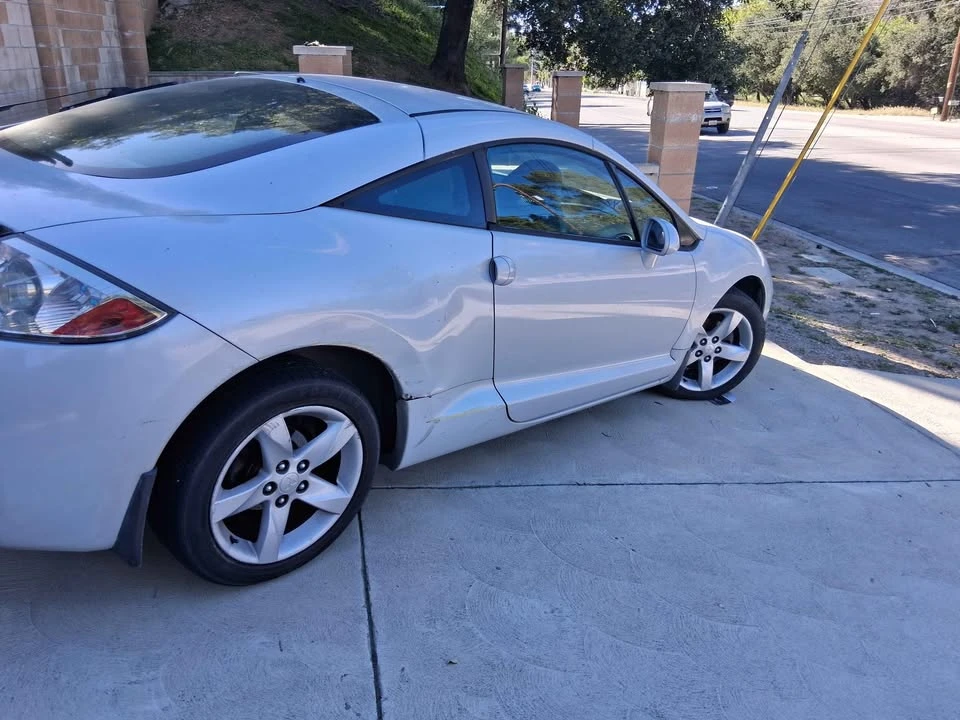 2006 Mitsubishi Eclipse 4th Gen - Image 9 of 11