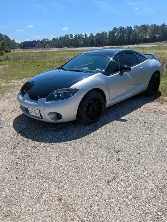 2006 Mitsubishi Eclipse 4th Gen - Image 9 of 12