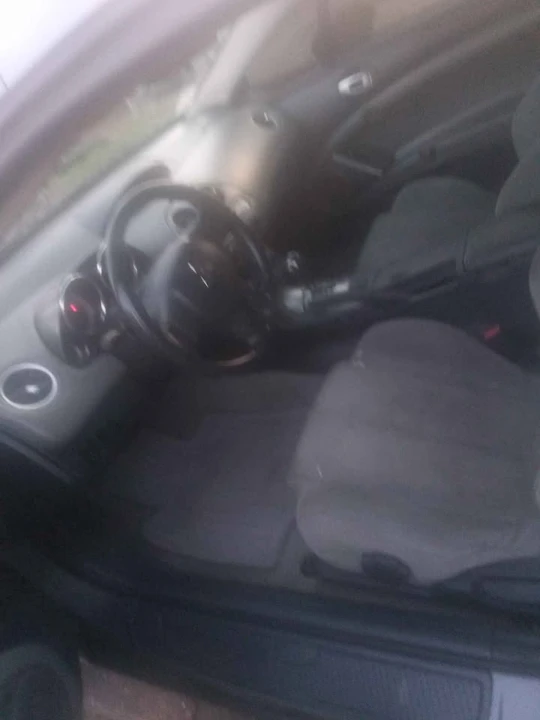 2006 Mitsubishi Eclipse 3rd Gen - Image 8 of 17