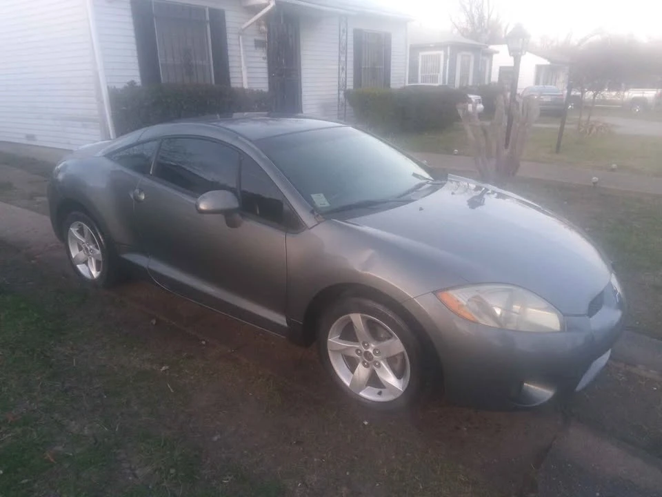 2006 Mitsubishi Eclipse 3rd Gen - Image 2 of 17