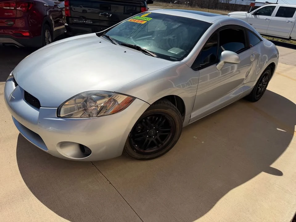 2006 Mitsubishi Eclipse 4th Gen - Image 10 of 20