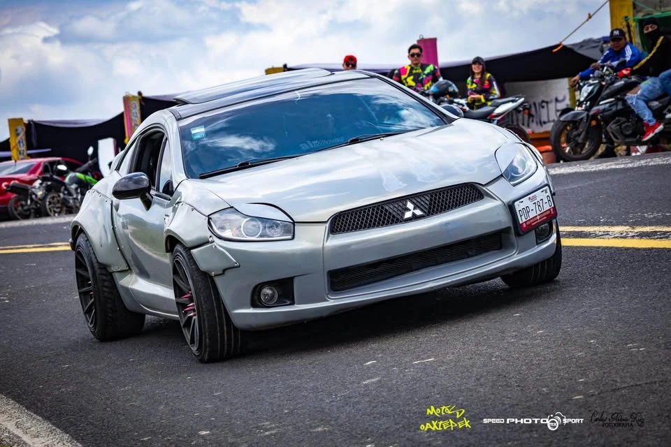 2006 Mitsubishi Eclipse 4th Gen - Image 4 of 7