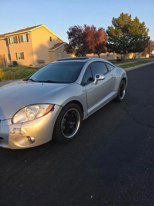 2006 Mitsubishi Eclipse 4th Gen - Image 4 of 10