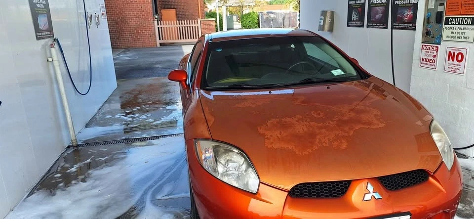 2006 Mitsubishi Eclipse 3rd Gen - Image 2 of 9