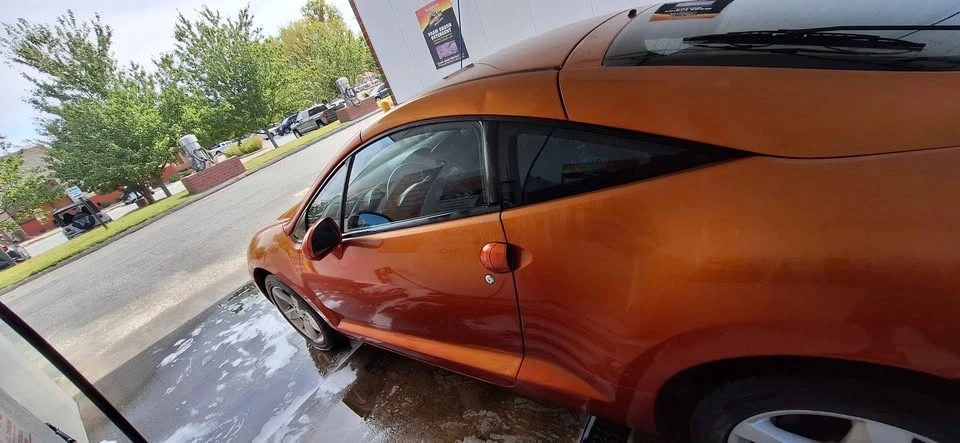 2006 Mitsubishi Eclipse 3rd Gen - Image 5 of 9