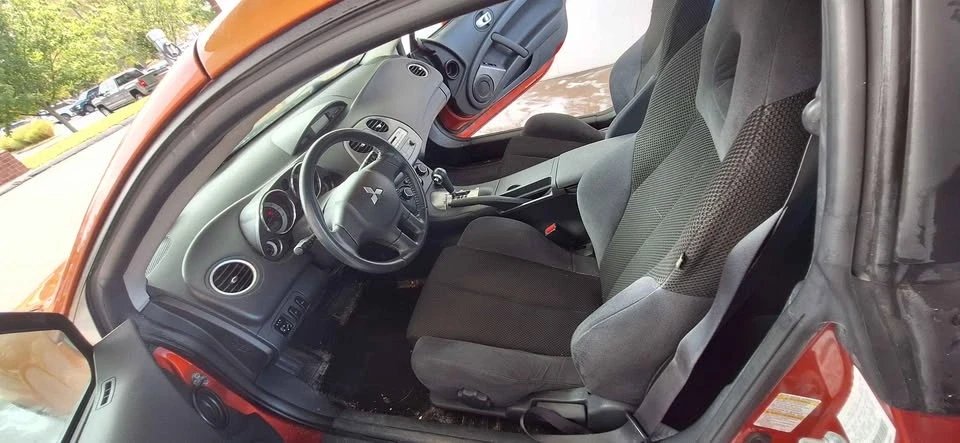 2006 Mitsubishi Eclipse 3rd Gen - Image 6 of 9