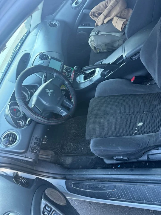 2006 Mitsubishi Eclipse 4th Gen - Image 7 of 12