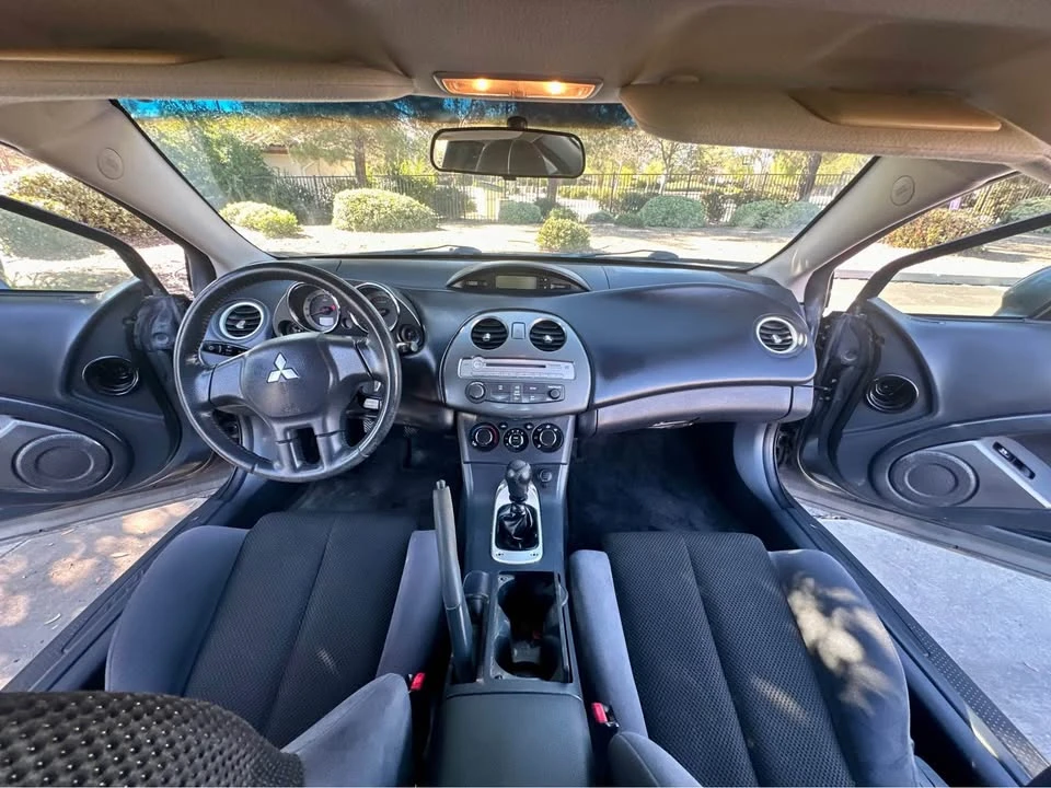 2006 Mitsubishi Eclipse 3rd Gen - Image 9 of 11