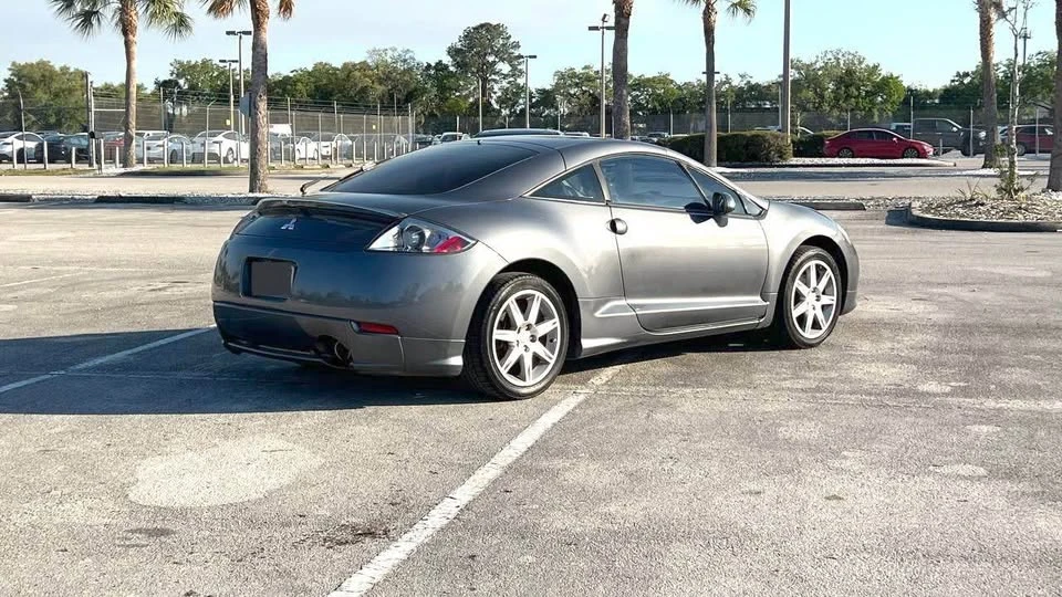 2006 Mitsubishi Eclipse 4th Gen - Image 8 of 17