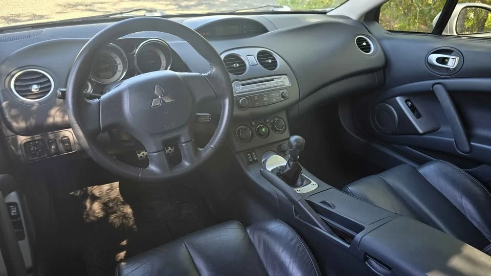 2006 Mitsubishi Eclipse 4th Gen - Image 9 of 16