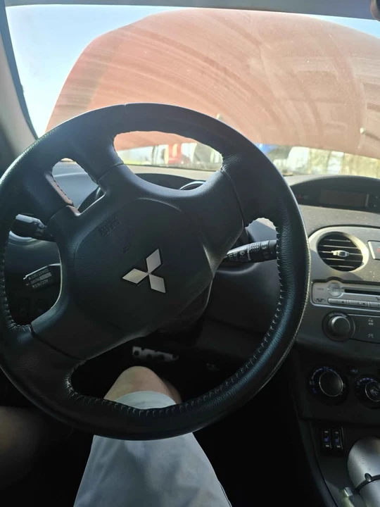 2006 Mitsubishi Eclipse 4th Gen - Image 8 of 14