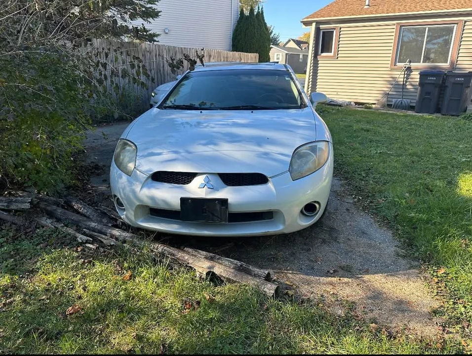 2006 Mitsubishi Eclipse 4th Gen - Image 2 of 5