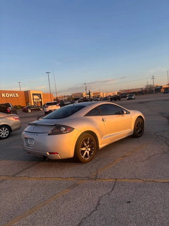 2006 Mitsubishi Eclipse 4th Gen - Image 3 of 3