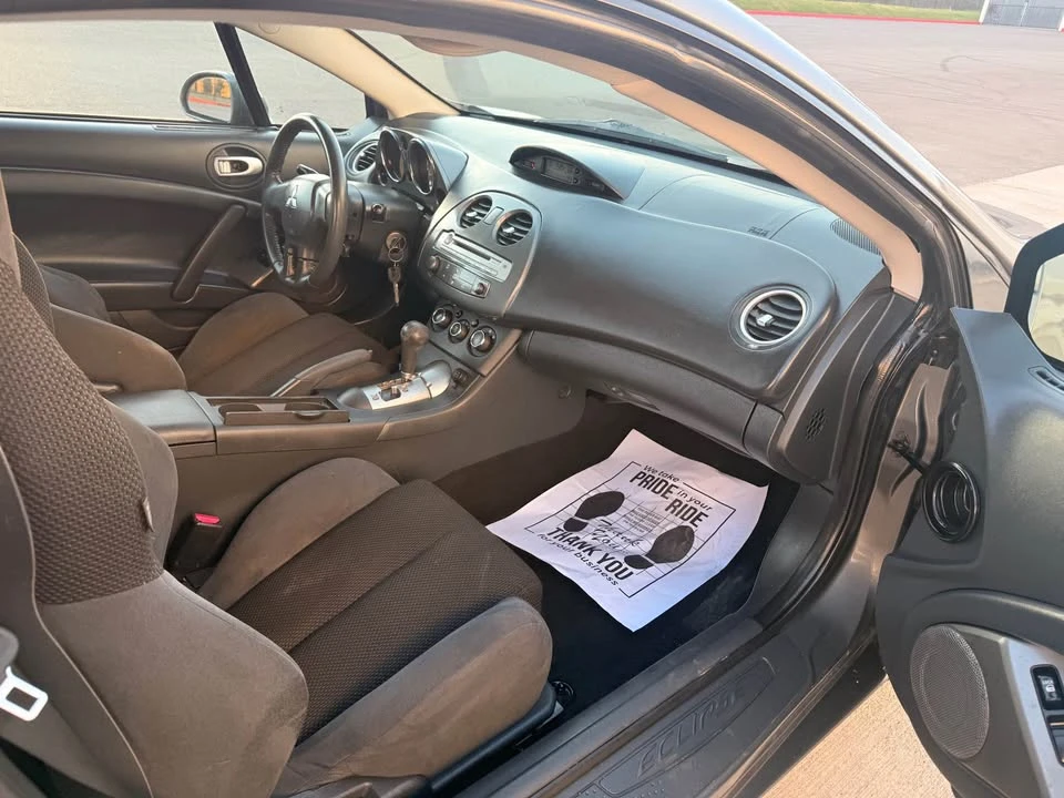 2006 Mitsubishi Eclipse 4th Gen - Image 13 of 16