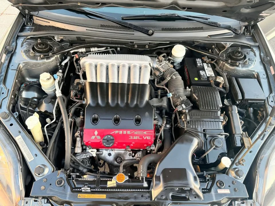 2006 Mitsubishi Eclipse 4th Gen - Image 13 of 16