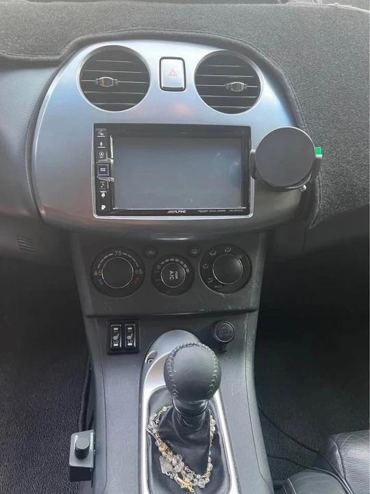 2006 Mitsubishi Eclipse 4th Gen - Image 11 of 15