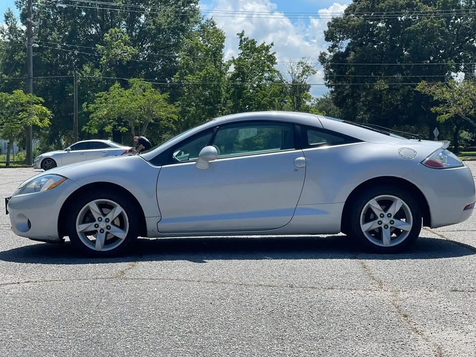 2006 Mitsubishi Eclipse 3rd Gen - Image 6 of 12