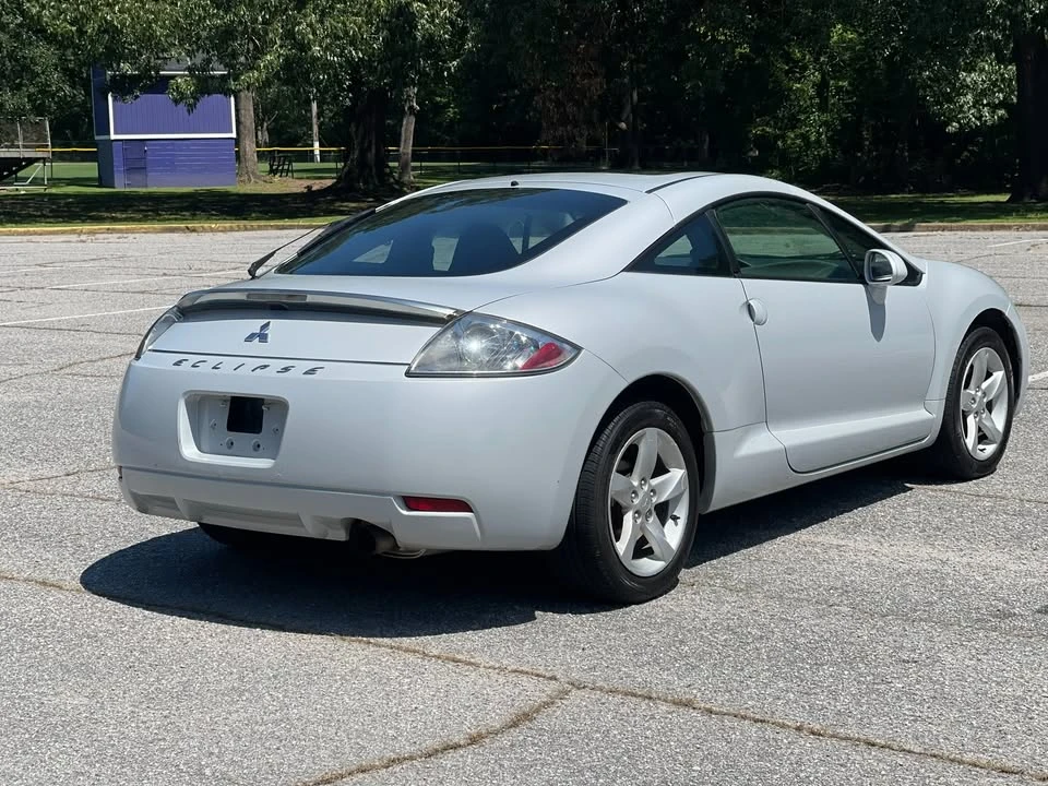 2006 Mitsubishi Eclipse 3rd Gen - Image 3 of 12