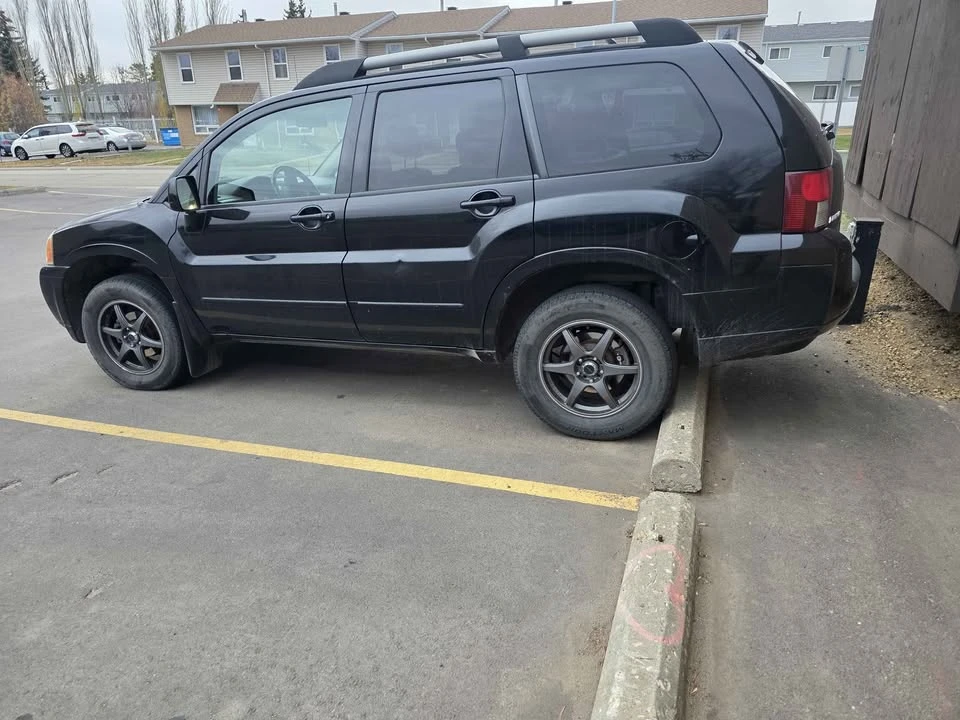 2006 Mitsubishi Endeavor - Image 4 of 4