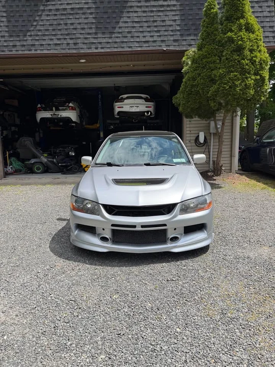 2006 Mitsubishi Lancer Evolution IX 8th Gen - Image 2 of 10