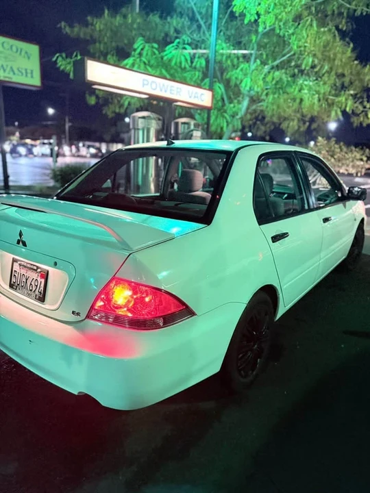 2006 Mitsubishi Lancer 7th Gen - Image 2 of 2