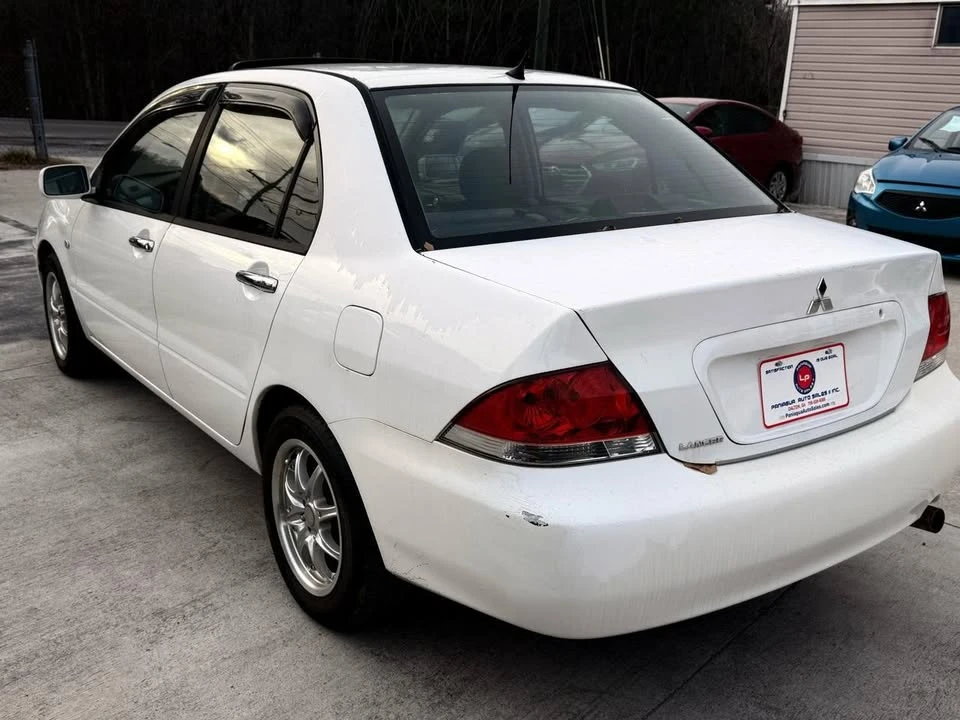 2006 Mitsubishi Lancer 8th Gen - Image 11 of 19
