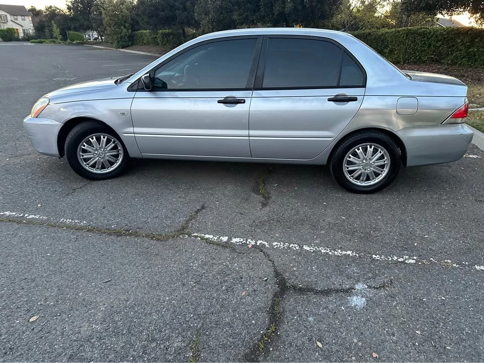 2006 Mitsubishi Lancer 8th Gen - Image 4 of 10